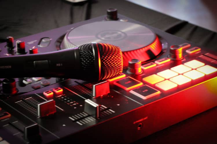 Highlights Profi-Soundanlage Highlights XXXL-Buchstaben mieten in Hof